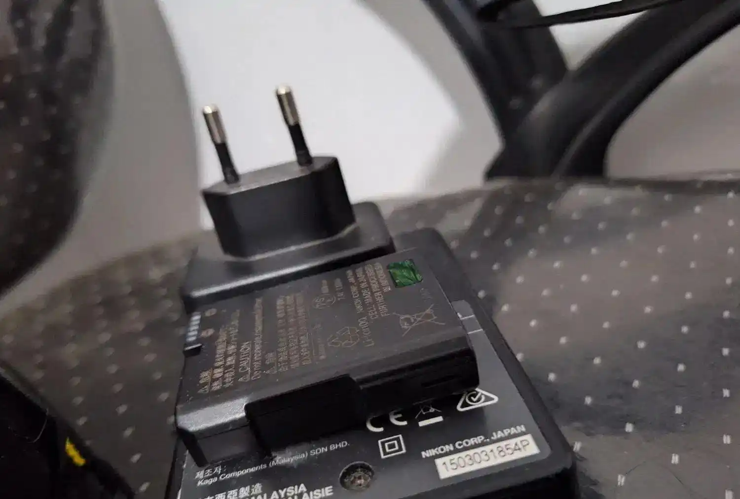 دوربینd3200عکاسی دست دو