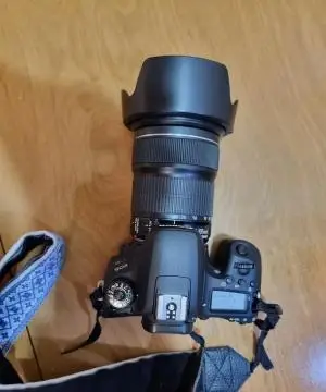 دوربین کانن 77D / canon 77D دست دوم