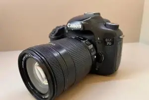 دوربین حرفه ای کانن | Canon 7D Body  دست دوم