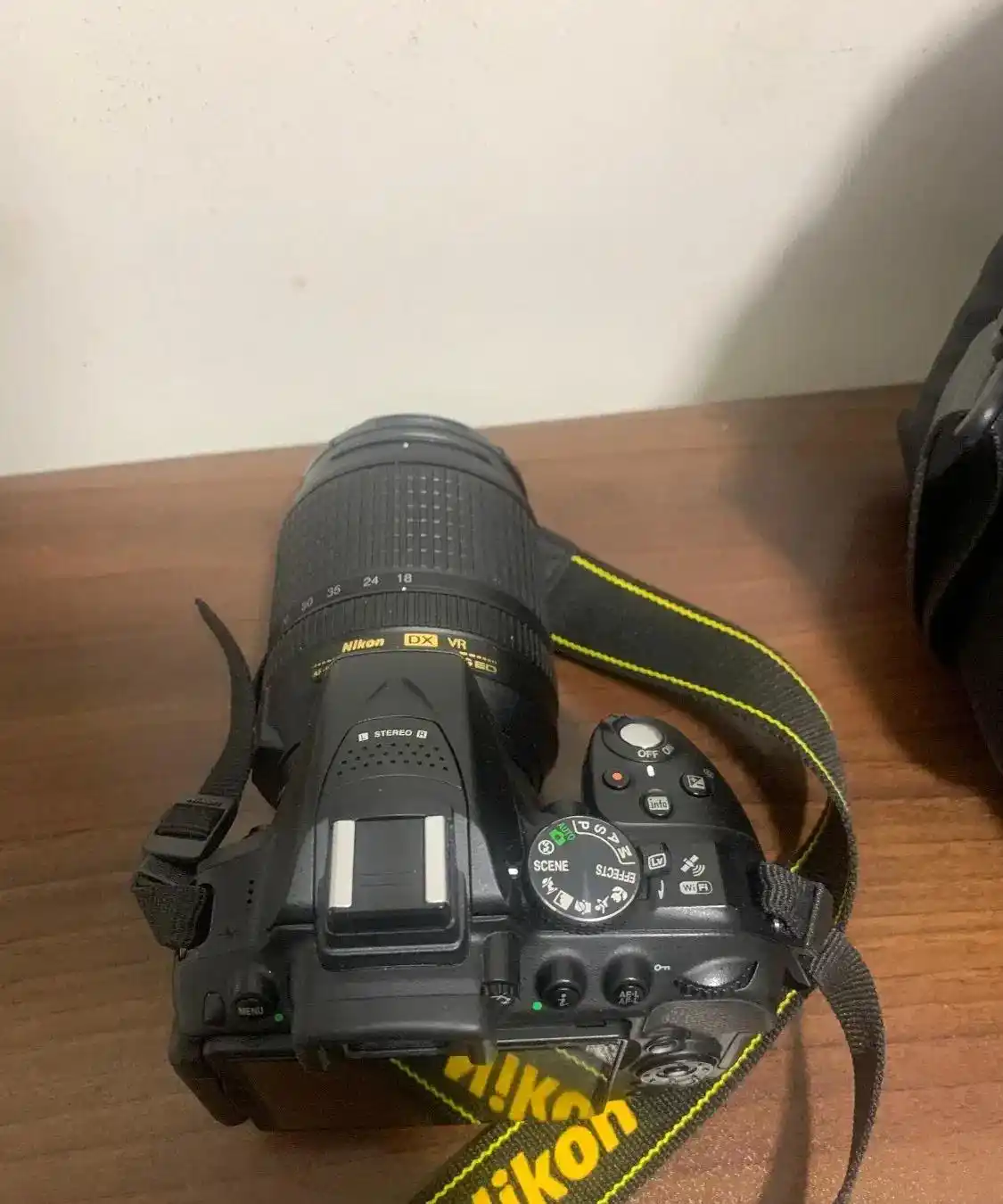 دوربین نیکون D5300  با لنز 18-140 دست دو