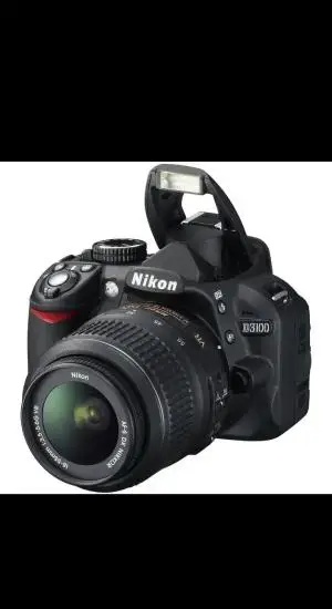 دوربین دیجیتال نیکون D3100 دست دوم