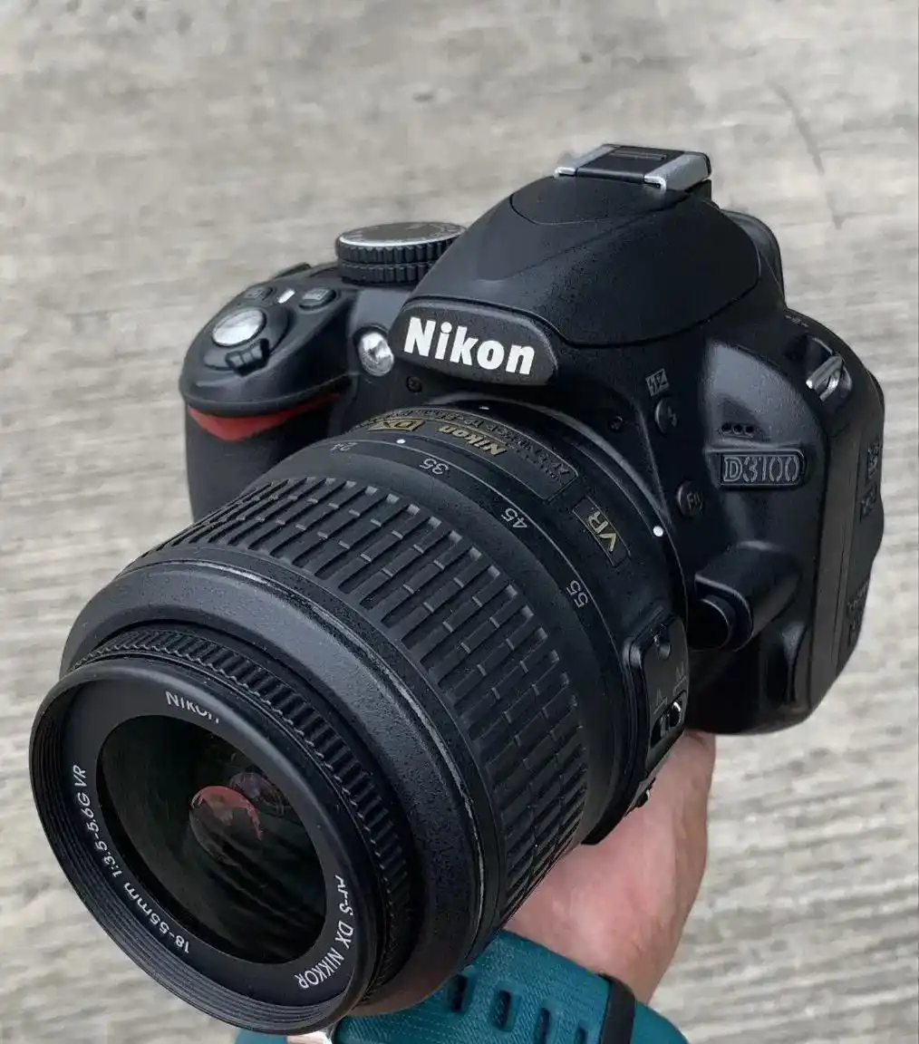 دوربین حرفه ای بالنز دست دو