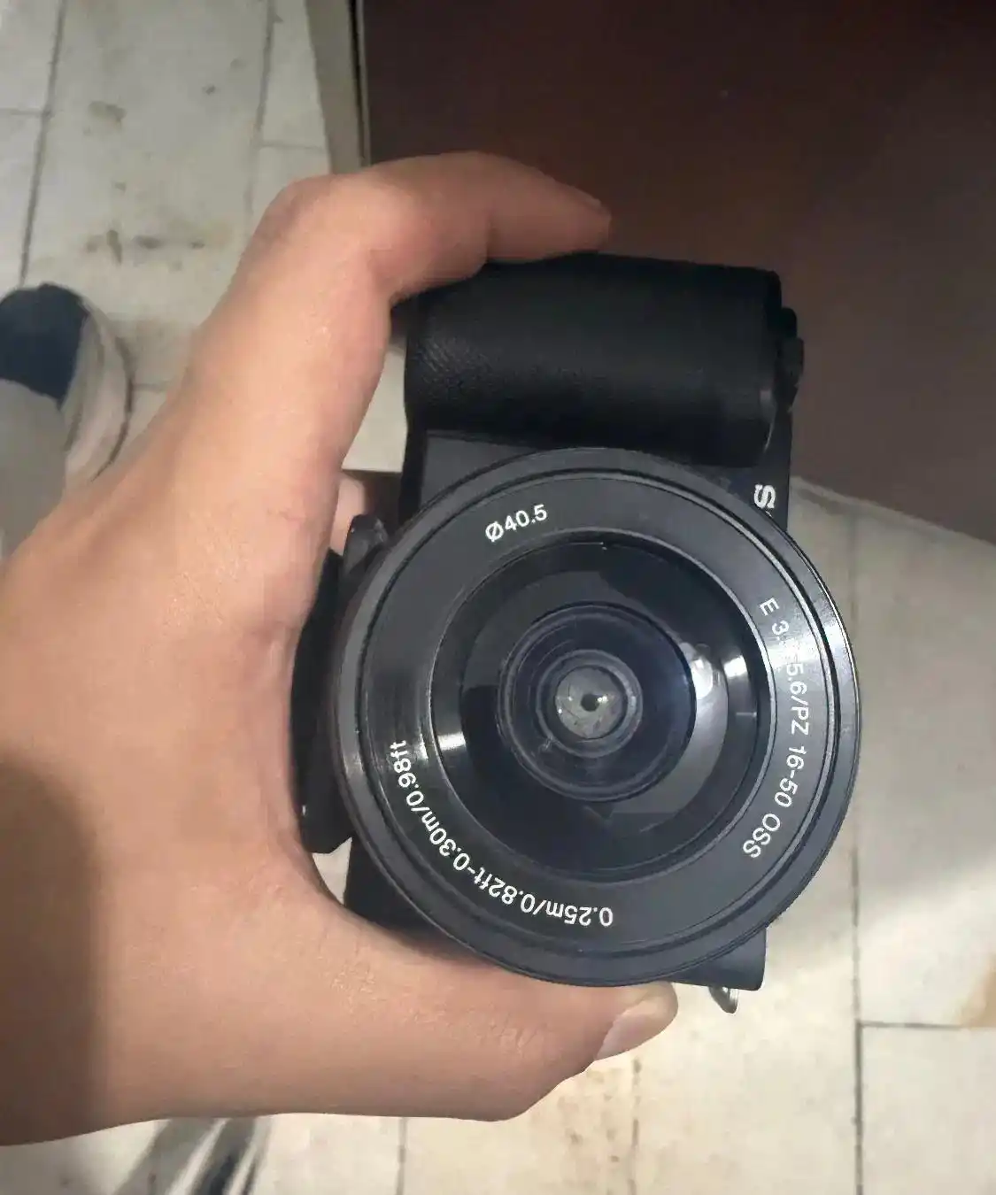 دوربین عکاسی zv e 10 دست دو