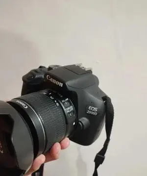 دوربین 2000Dcanon +18.55 دست دوم