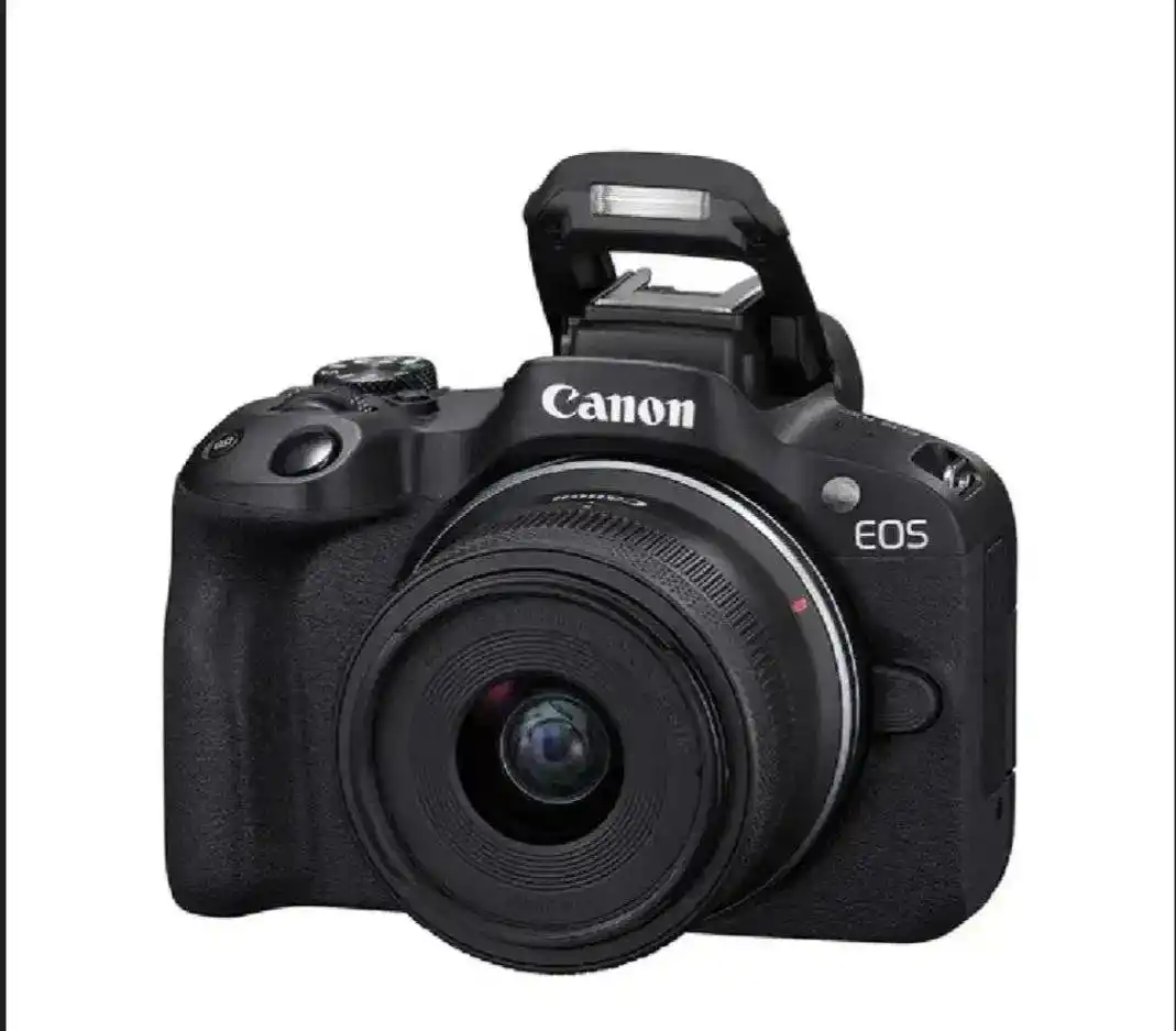 دوربین Canon R50 دست دو