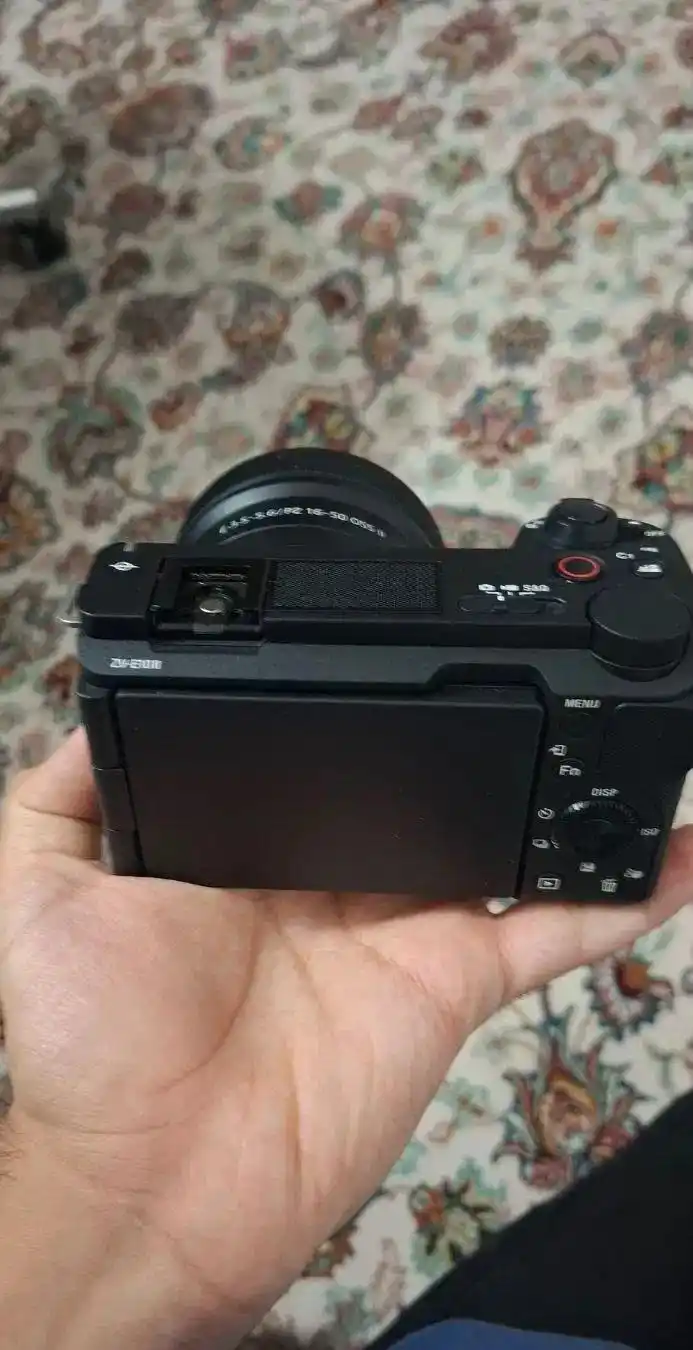 دوربین zv e10 2 + kit lens دست دو