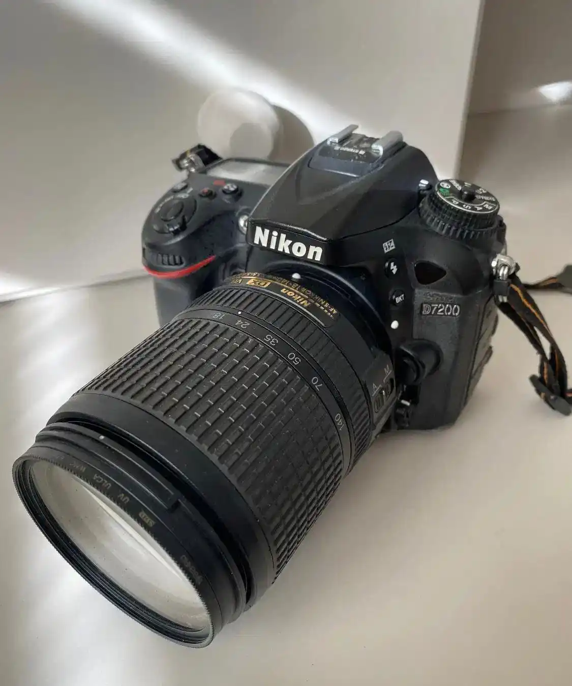 دوربین nikon d7200 دست دو