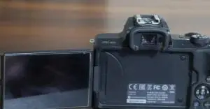 دوربین M50 canon دست دوم