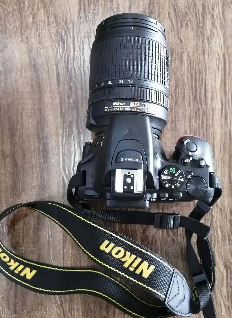 دوربین عکاسی نیکون d5600 دست دو