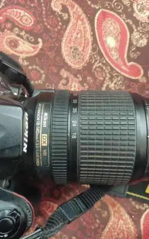 دوربین Nikon D7200 نو با کیت لنز ۱۸-۱۴۰ دست دوم