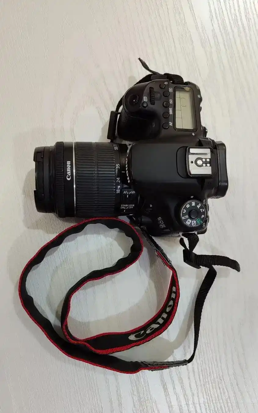 دوربین عکاسی Canon 70D دست دو