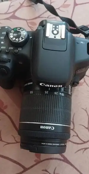 دوربین کانن canon750D لنز 18.135 دست دوم