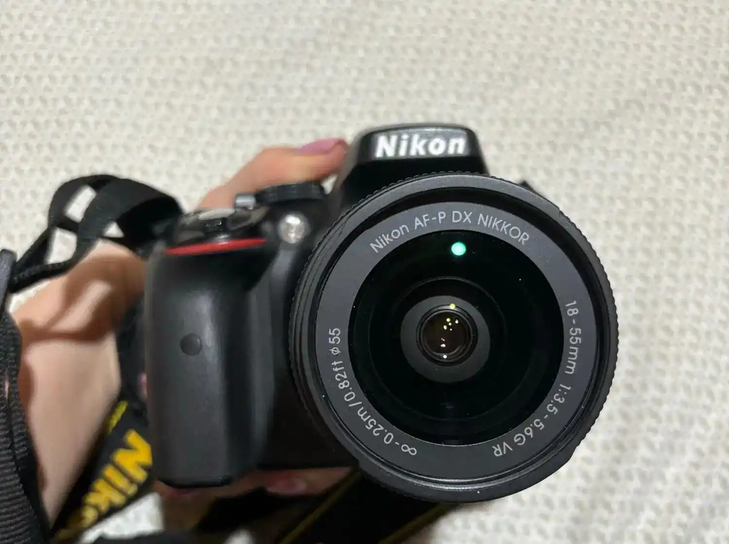 دوربین D5300 دست دو