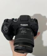 دوربین بدون آینه کانن R8 بدنه دست دوم