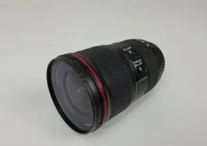 لنز ۱۶-۳۵ کنون دست دوم