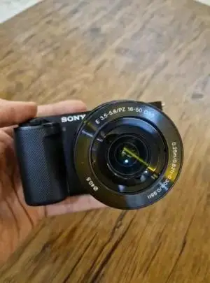 کیج دوربین سونی ۱۰ zve دست دوم