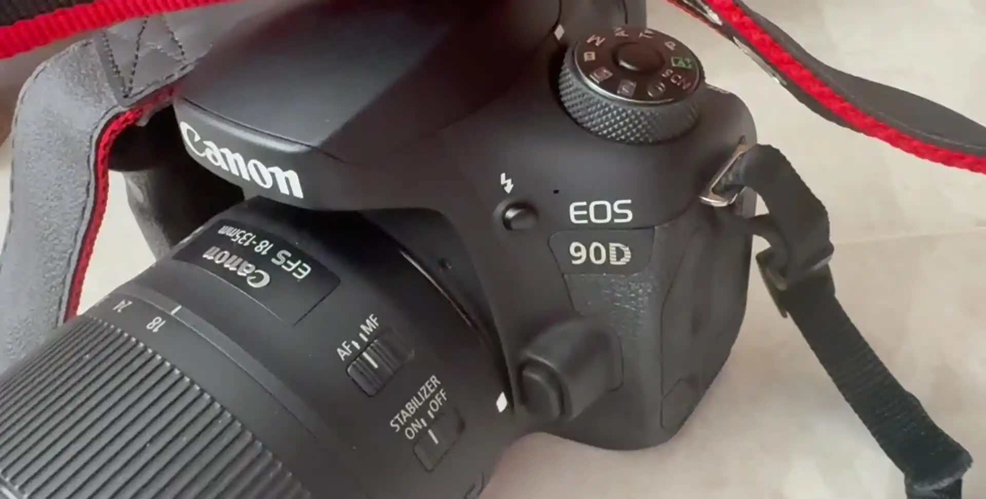 دوربین عکاسی و فیلبرداری دست دو