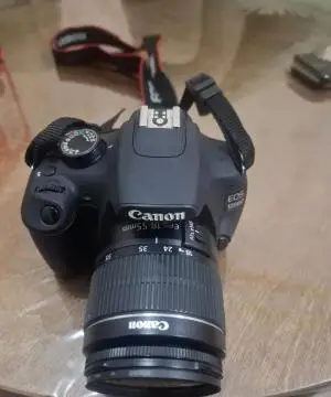 دوربین canon eos 1200D دست دوم