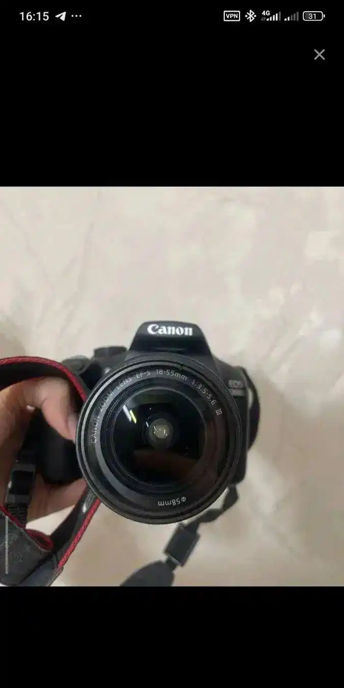 دوربین عکاسی 1300d دست دو