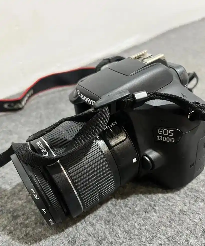 دوربین حرفه‌ای Canon 1300Dتمیز و سالم دست دو