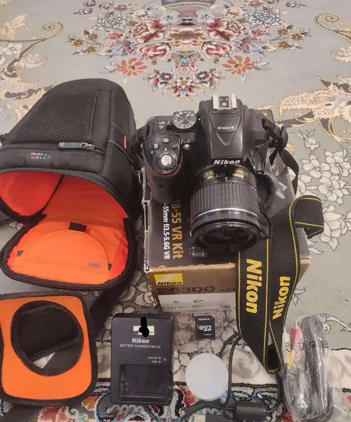 دوربین عکاسی نیکون D5300nikon دست دو