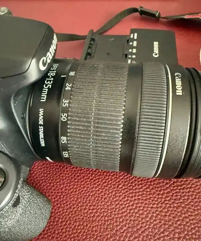 دوربین عکاسی canon es70d 18-135mm دست دو