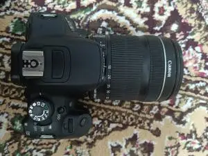 دوربین حرفه ای کانن 700d دست دوم