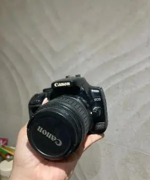 لنز دوربین به همراه دوربین D400 دست دوم