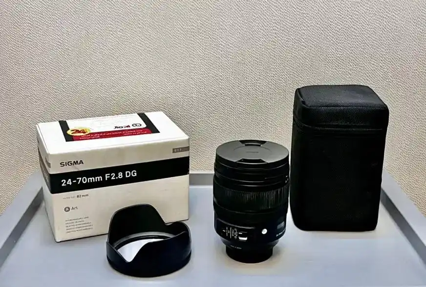 Sigma Art 24-70 / Nikon دست دو