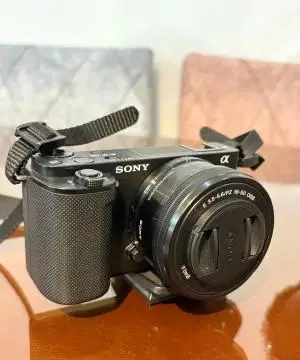 دوربین  zv e10 دست دوم