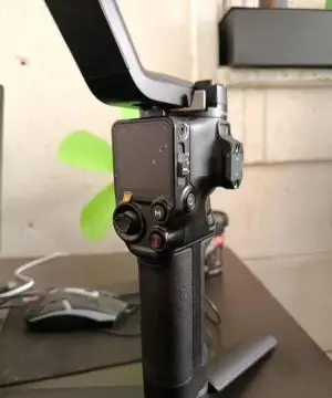 Ronin dji rs4 pro combo دست دوم