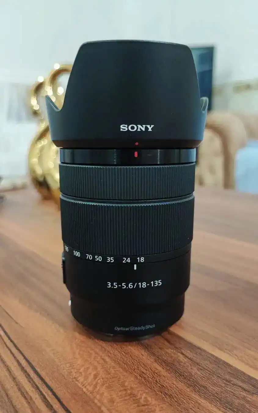 lens sony 18 138 لنز سونی ۱۸ ۱۳۵ دست دو