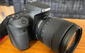 دوربین 90 دی با لنز 18-135 و 50m f1.4 دست دوم