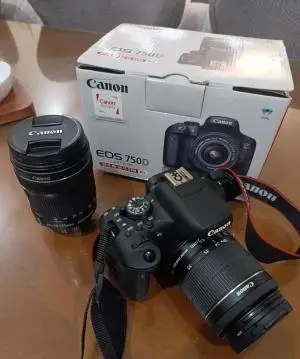 دوربین عکاسی کنون 750d با لنز ۱۸-۲۰۰ تامرون دست دوم