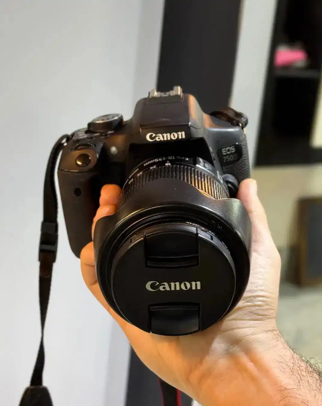فروش دوربین Canon D750 لنز 135-18 دست دو