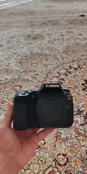 Canon 90D دست دوم