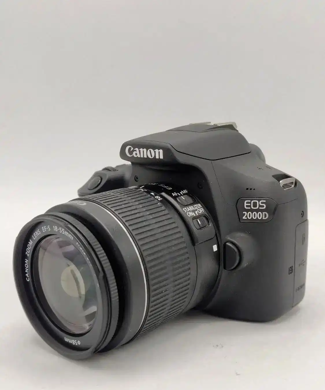 دوربین کانن CANON 2000D 18-55 IS II زیر 1000 شات دست دو