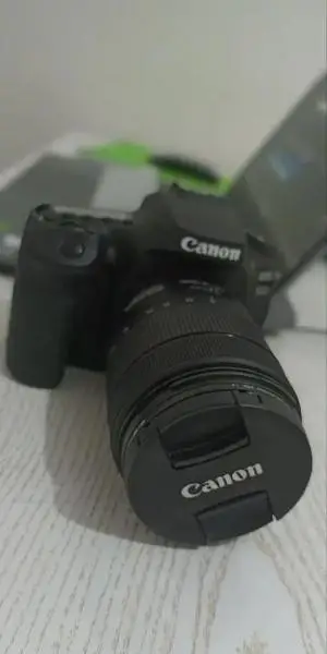 Canon 90D لنز کیت ، سالم و کم‌کار دست دوم