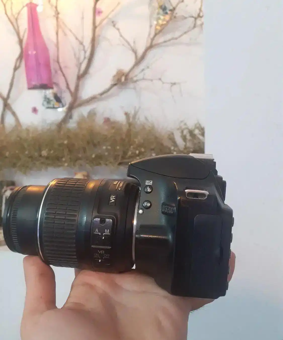 دوربین نیکون D3200 با لنز 18 تا55 دست دو