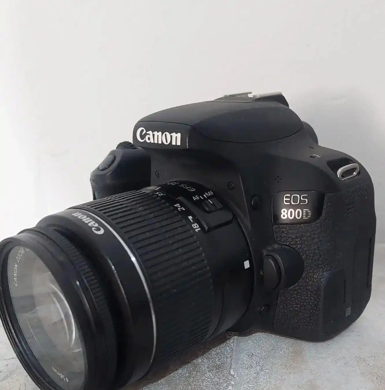 دوربین 800d دست دو