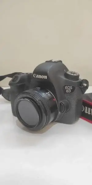 دوربین کنون 6d مارک 1 با لنز 24-105 دست دوم