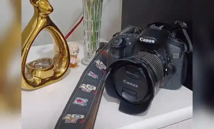 canon 60d دست دو