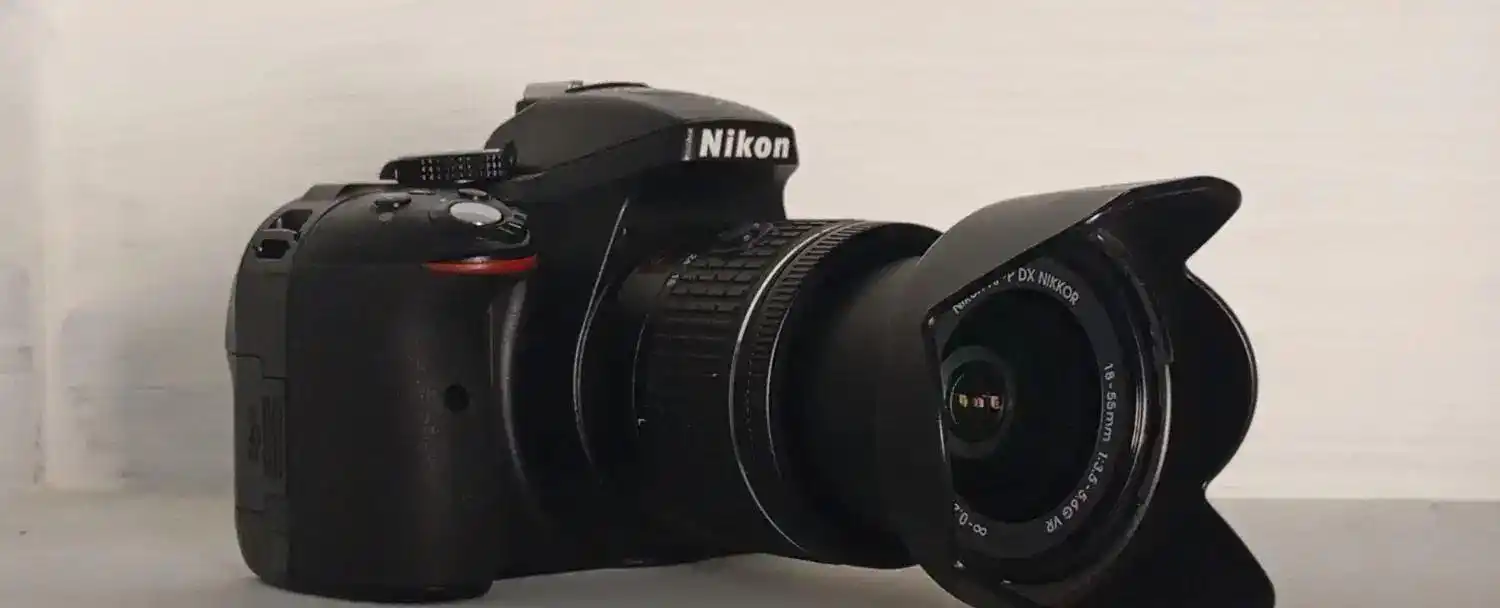 دوربین نیکون d5300 در حد نو دست دو