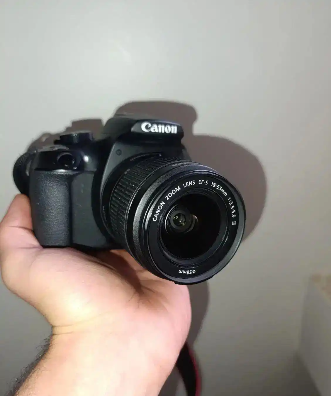 دوربین عکاسی کنون مدل 1300D در حد نو دست دو