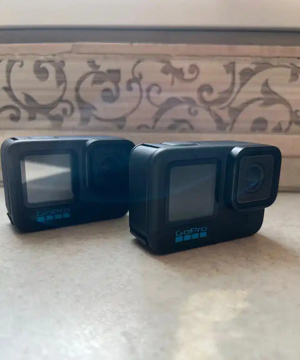 GoPro Hero 11 Black دست دو