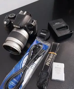 دوربین نیکون D3100 دست دوم