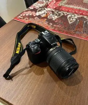 دوربین حرفه ای نیکون D5500 دست دوم