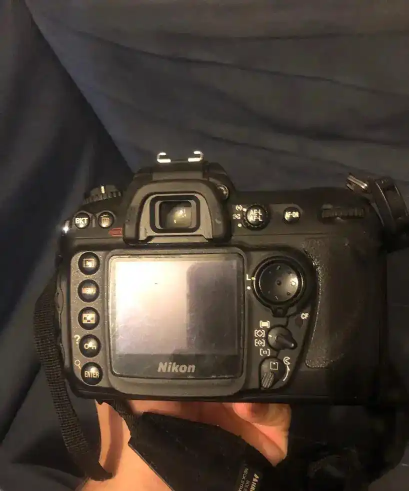دوربین عکاسی NIKON D200 دست دو