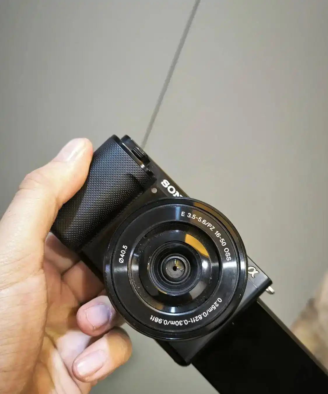 Sony ZVE10 دوربین دست دو