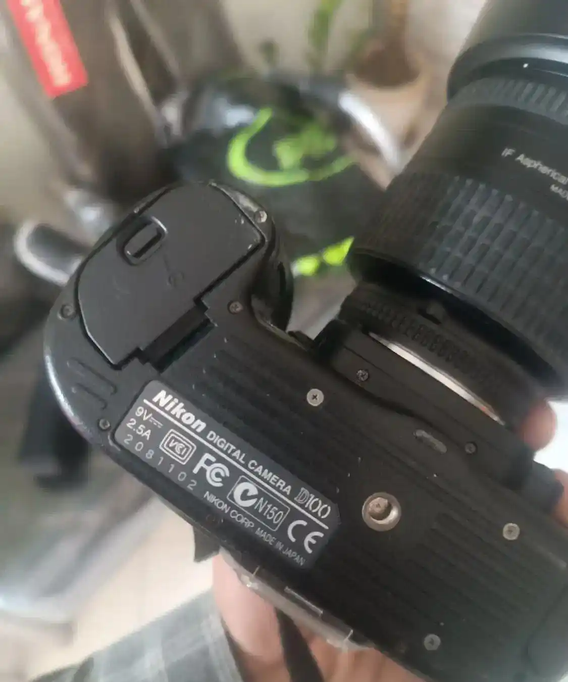 دوربین عکاسی NIKON D100 دست دو